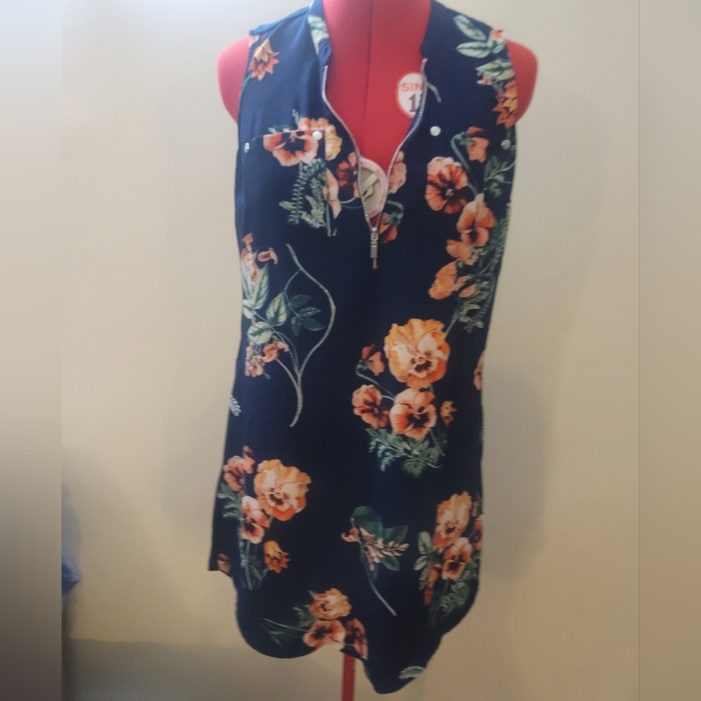 New York & Company Blue Buttoned Mandarin Collar Blouse